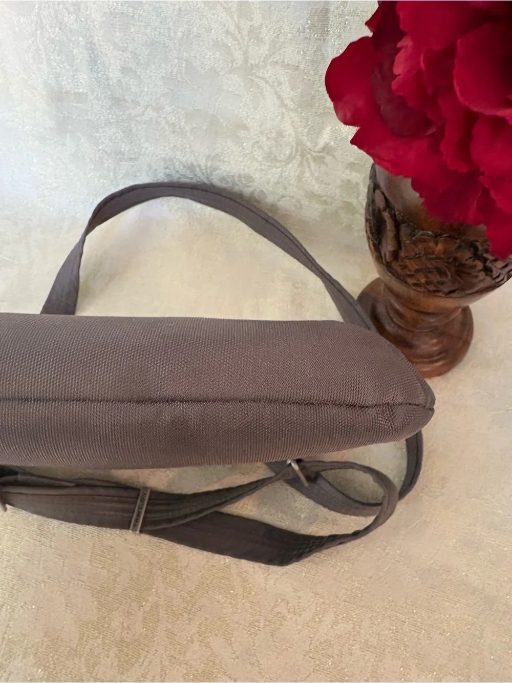Travelon Unisex Crossbody Bag - Gray